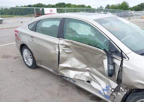 2013 Toyota Avalon Hybrid Limited из США, поврежденный, VIN 4T1BD1EB8DU003171